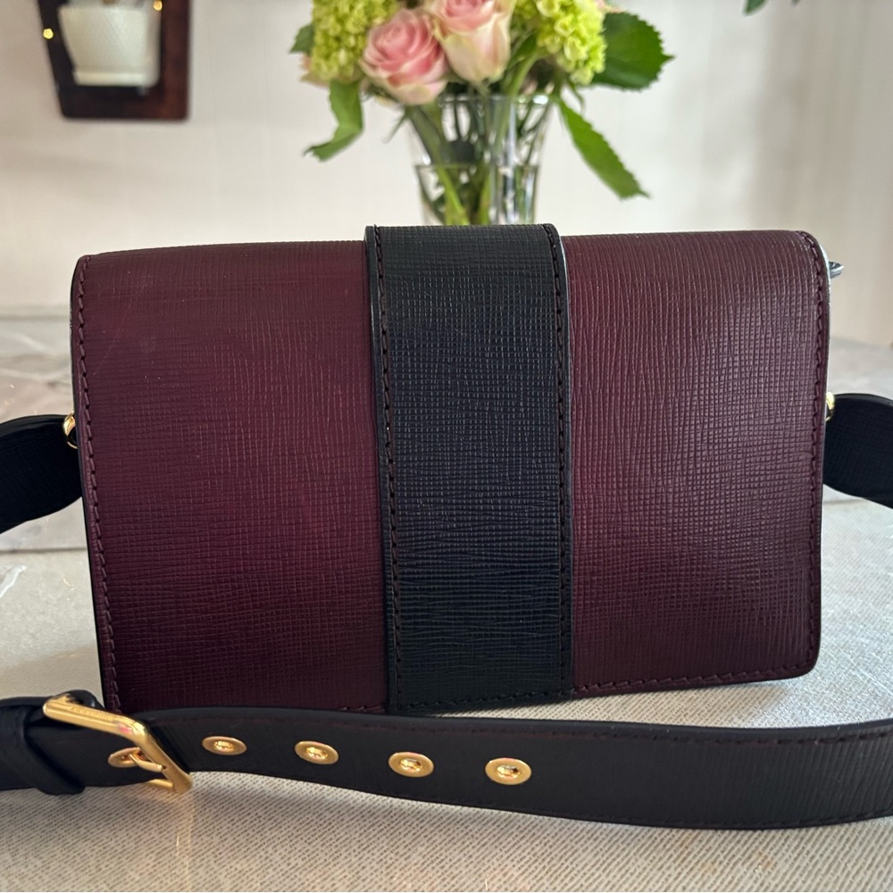 Classic Burberry, Black and Burgundy Checkered shoulder bag - Picture 15 of 16